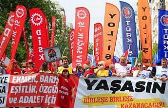 Antalya’da 1 Mayıs coşkusu