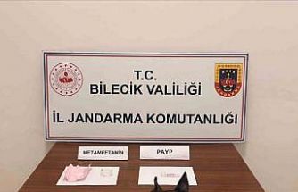 Durdurulan araçta uyuşturucu çıktı