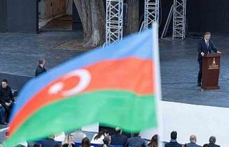 İzmir ile Bakü arasındaki 40 yıllık kardeşlik şarkılarla kutlandı