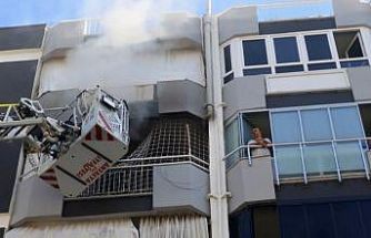 Antalya’da 6 katlı binanın 5’inci katında yangın