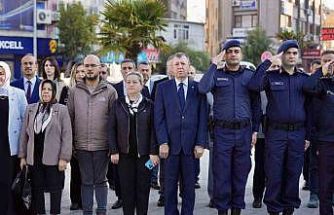 Burhaniye’de Muhtarlar Günü kutlandı