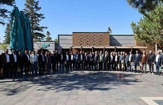 Karapınar’da muhtarlar günü kutlandı
