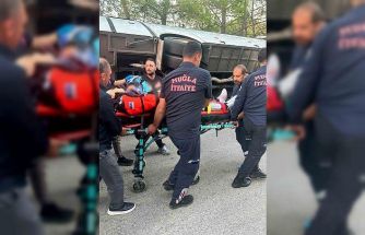 Muğla’da servis minibüsü devrildi: 2’si ağır 3 yaralı