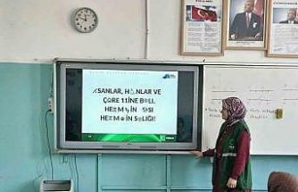 Yeşilay Kars Şubesi’nden öğrencilere sağlıklı yaşam sunumu