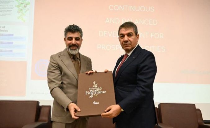 Esenler Belediye Başkanı Göksu Üsküp’te şehirciliği anlattı