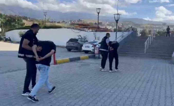 Hapis cezası ile aranan 3 şahıs İskenderun’da yakalandı