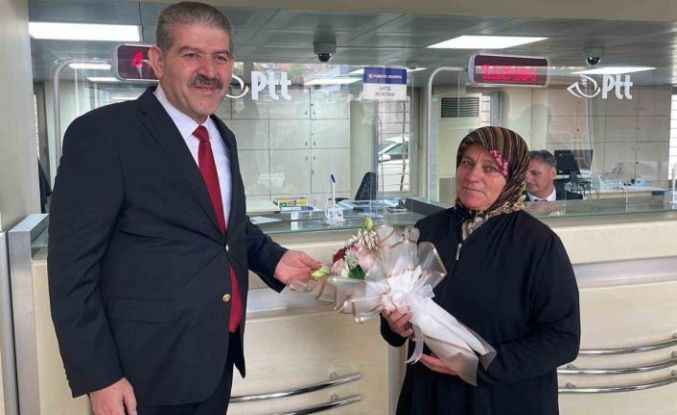 Karaman’da PTT’den 185’inci müşteriye kuruluş yıl dönümü hediyesi