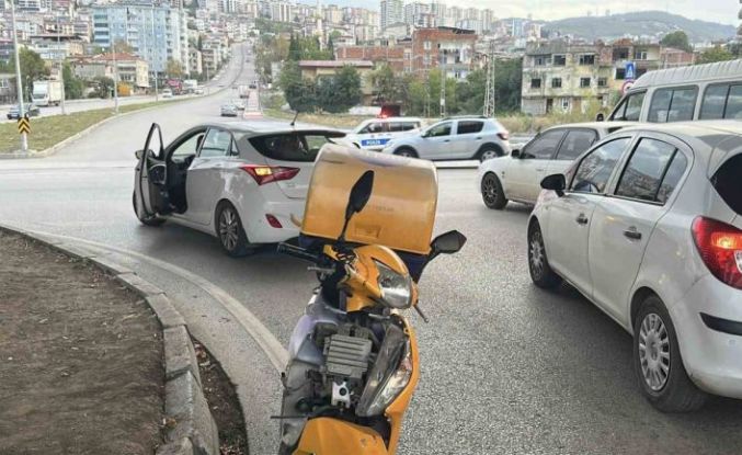 Otomobil ile motosiklet çarpıştı: 1 yaralı