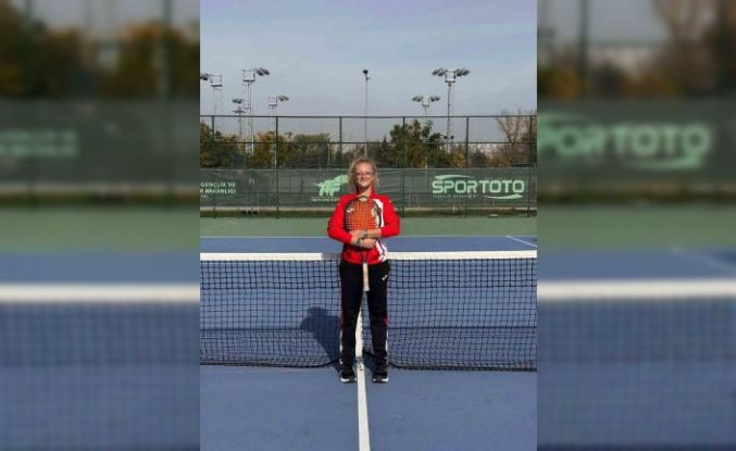 Antalyalı 16 yaşındaki tenisçi Zeynepsu, Tokyo Olimpiyatları için milli formayı giydi