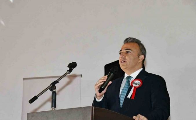 Ardahan’da Öğretmenler Günü kutlandı