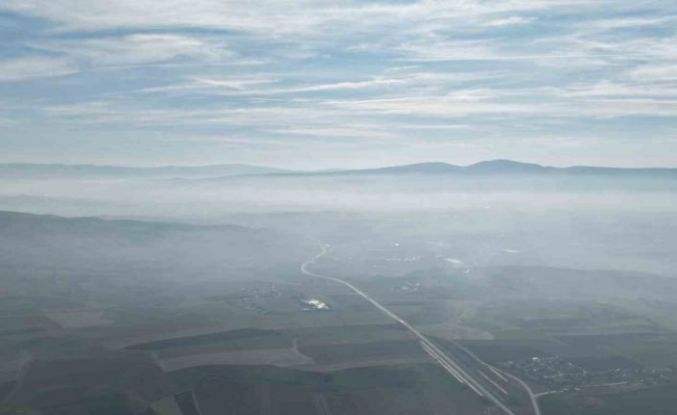 Çorum’da sis etkili oldu