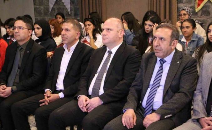 Diyarbakır’da "Maziden Atiye" programı düzenlendi