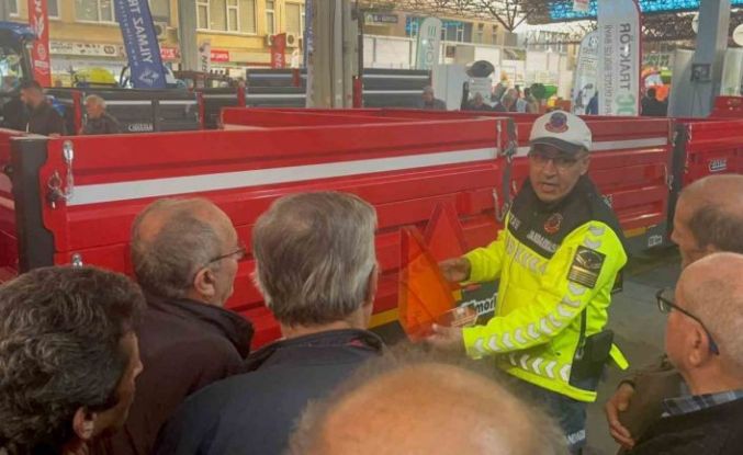 Jandarmadan tarım fuarında çiftçilere uyarı