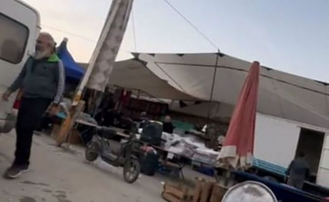 Pazarda uyuşturucu satarken yakalandı