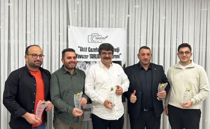 Rize’de gazeteci Yavuzer Tarlan anısına ödül töreni düzenlendi