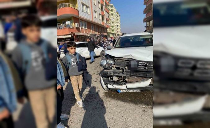 Siirt’te iki otomobil çarpıştı: 1 yaralı