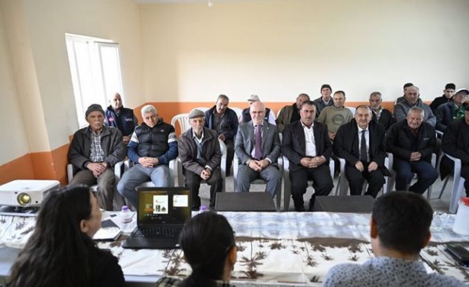 Uşak Üniversiteli akademisyenler Yeniköy halkı ile buluştu