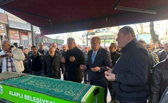Alaplı Belediye Başkanı Tekin’nin annesi son yolculuğuna uğurlandı