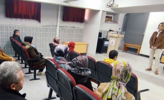 Altıntaş’ta YKS başarısını artırmaya yönelik veli toplantısı