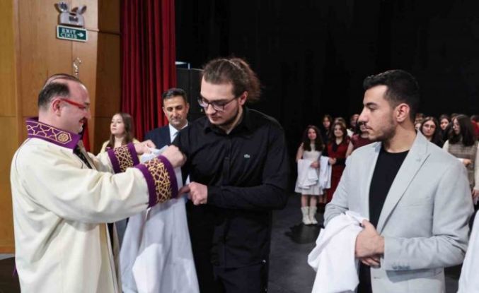 Atatürk Üniversitesi Tıp Fakültesinde beyaz önlük heyecanı