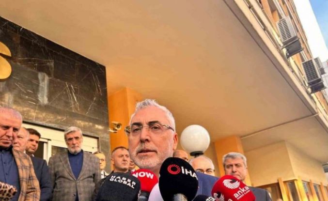 Bakan Işıkhan: "(TÜRK-İŞ ile görüşme) Komisyona katılmama gerekçelerini tekrar yenilediler"