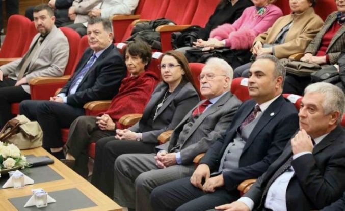 BARÜ’de "Bartınlı Bir Akademisyenin Hayatından Kesitler" söyleşisi düzenlendi