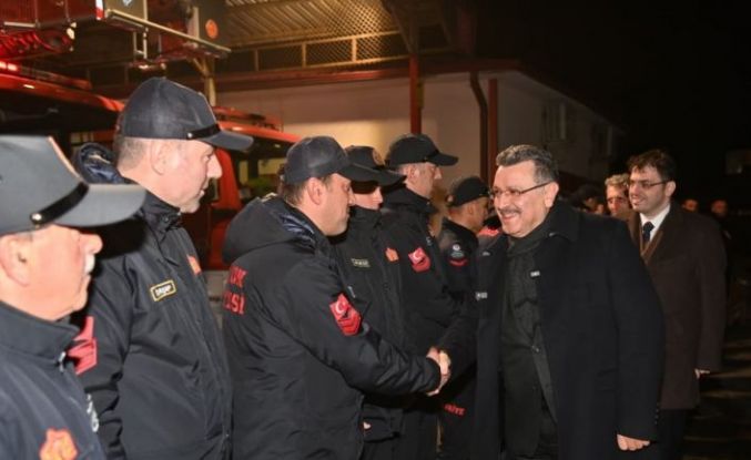 Başkan Genç’ten yılbaşında görev yapan personele ziyaret