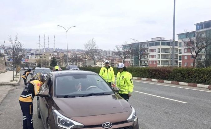 Bilecik’te ambulansa yol ver uyarısı