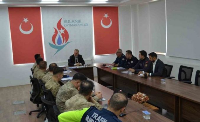 Bulanık’ta "Aylık Güvenlik ve Asayiş Toplantısı" yapıldı