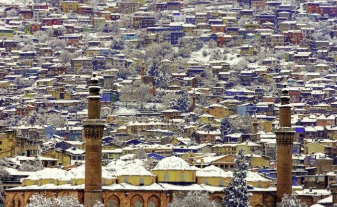 Bursa Ulu Cami dünya finalinde "Viki Anıtları Seviyor"da Türkiye birincisi oldu