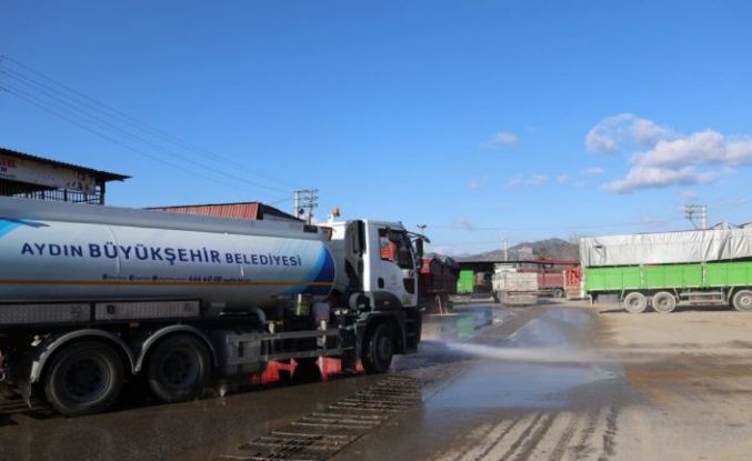 Büyükşehir ekipleri Acarlar Hali’ni temizledi