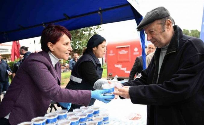 Büyükşehirden kandil hayrı