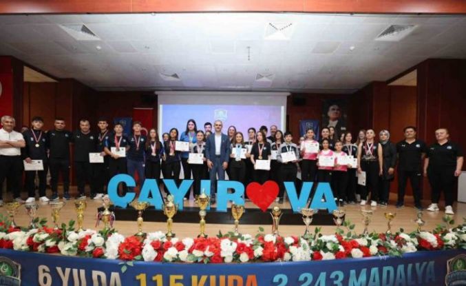 Çayırovalı sporcular 2025’te 354 madalya ve 14 kupa kazandı