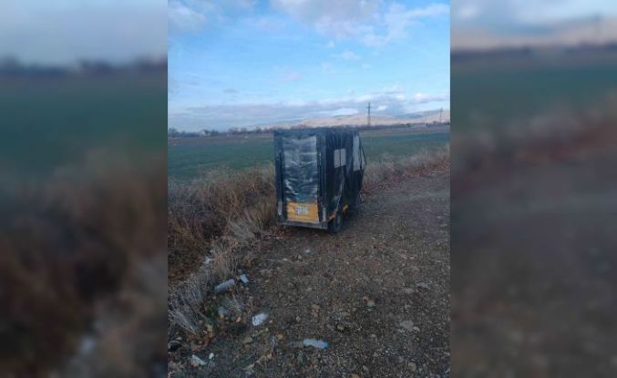 Elektrikli motosiklet devrildi: 2 yaralı