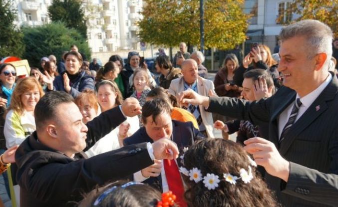 Engelliler günü mesajı: "Bir gün değil, her gün beraberiz"