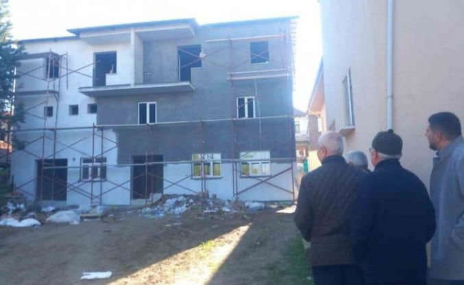 Gediz Erdoğmuş Mahallesi’nden takdire şayan dayanışma