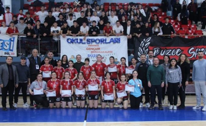 Hentbolda şampiyonlar belli oldu