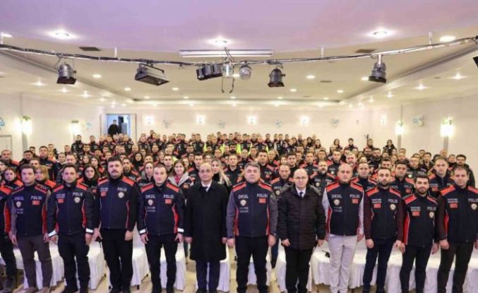 Karaburun’dan "Okul Polisi" zirvesi