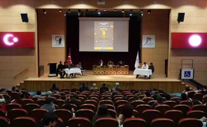 KBÜ’de sosyal bilimler öğrencileri Zihin Arenası’nda buluştu