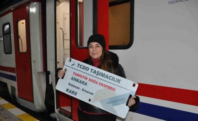 Masalsı yolculuğun son durağı: Turistik Doğu Ekspresi Kars’ta coşkuyla karşılandı