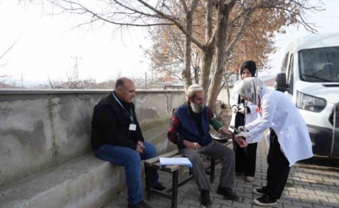 Muş’ta köy köy mobil sağlık taraması