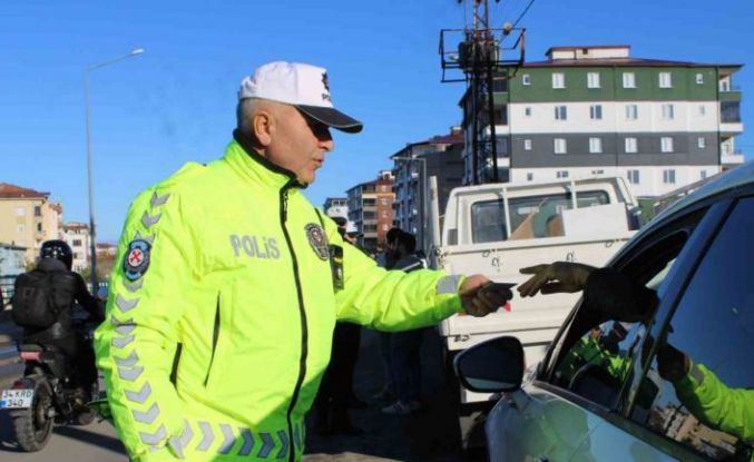 Ordu’da polis ekiplerinden trafik denetimleri