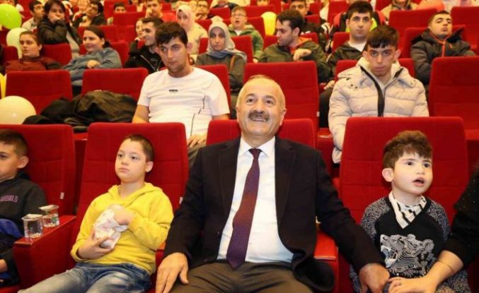 Özel çocukların sinema keyfi