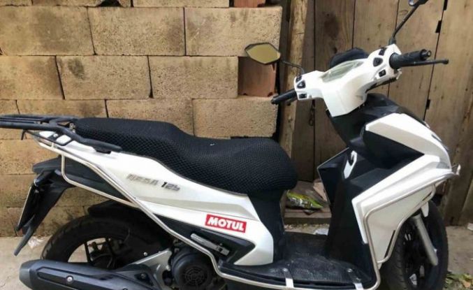 Park halindeki motosiklet çalındı