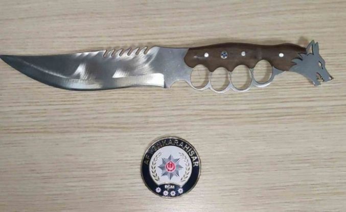 Polis bir haftada aranması olan 28 kişiyi yakaladı