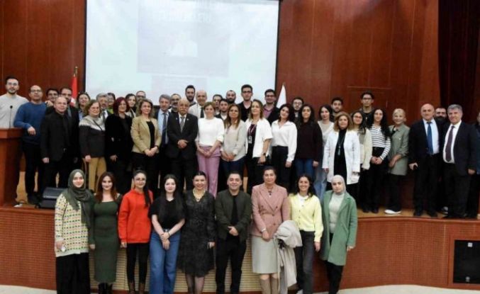 Prof. Dr. Kök, 37 yıllık meslek hayatı deneyimlerini öğrencileriyle paylaştı