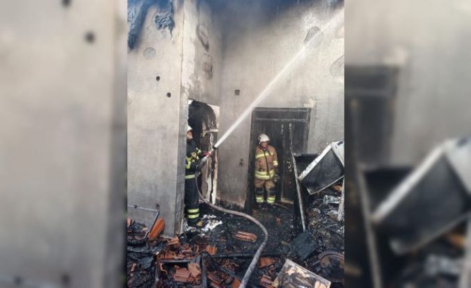 Samandağ’da ev yangını