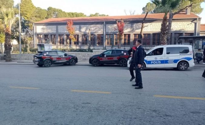 Şüpheli çantayı sahibi kontrollü patlama sırasında koşarak aldı