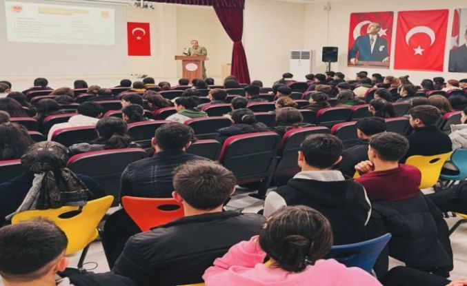 Uludere’de lise öğrencilerine MSÜ tanıtım semineri düzenlendi