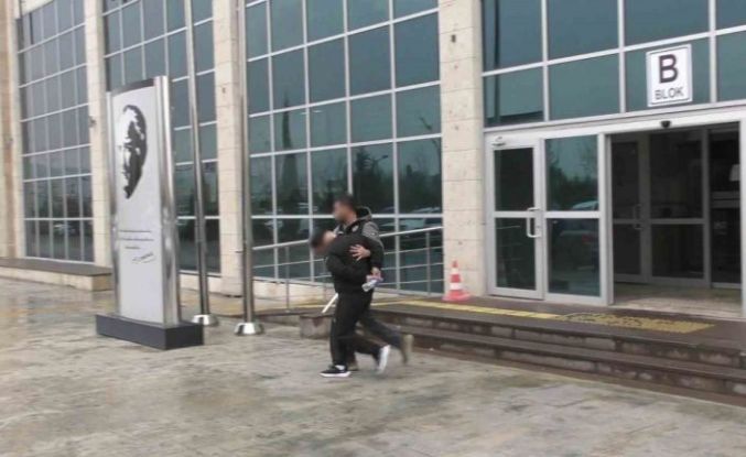 Uşak’ta uyuşturucu operasyonunda 3 kişi tutuklandı